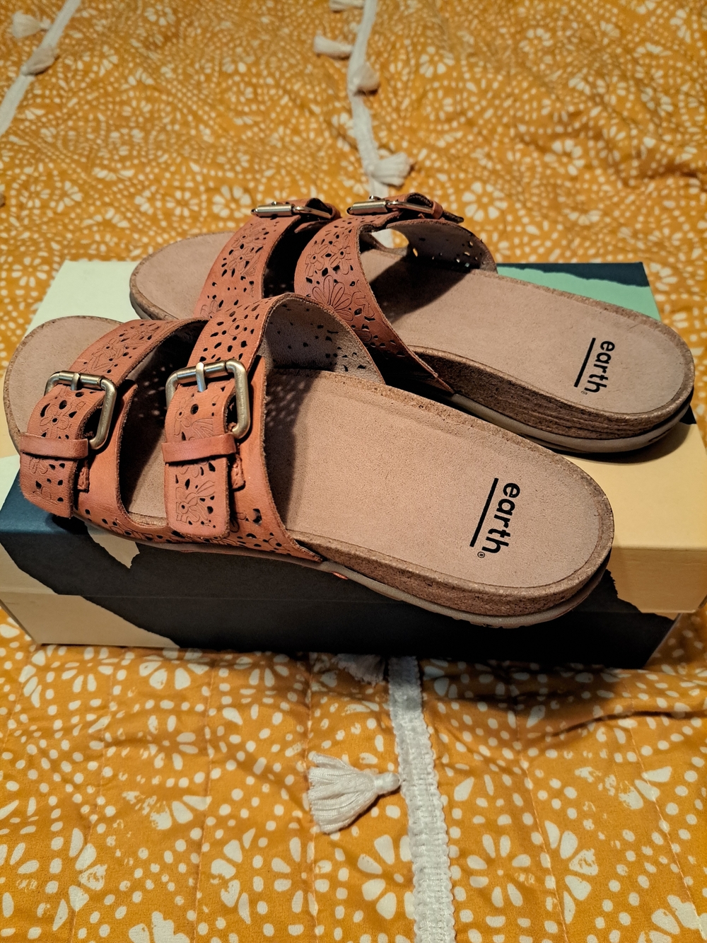 EARTH Women's leather Double-Buckle Perforated Slide Sandals - Sun orange color